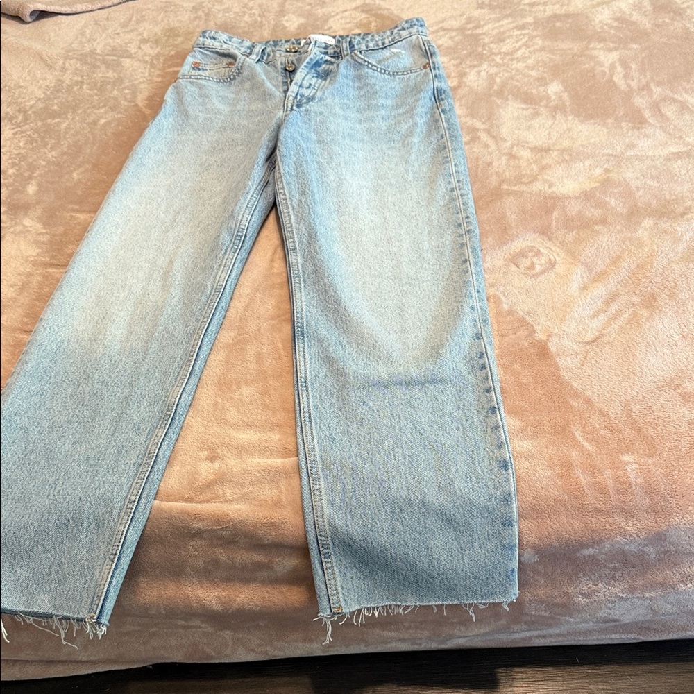 Zara Blue Straight Leg Jeans Classic Style